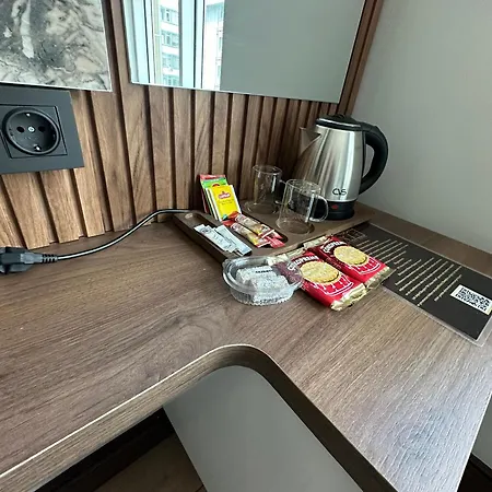 Hotel Nif 3*